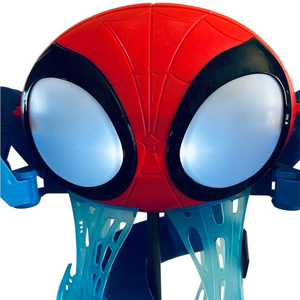Spidey and His Amazing Friends Web-Quarters- 2 Spidey Figures/ 4 Racers & Spider - Picture 11 of 12